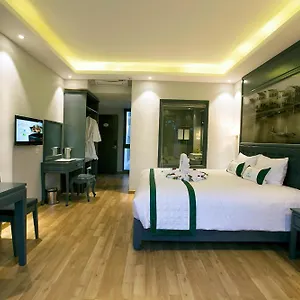Ivy 4*, Hội An Vietnam